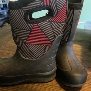 Kids Bogs size 12